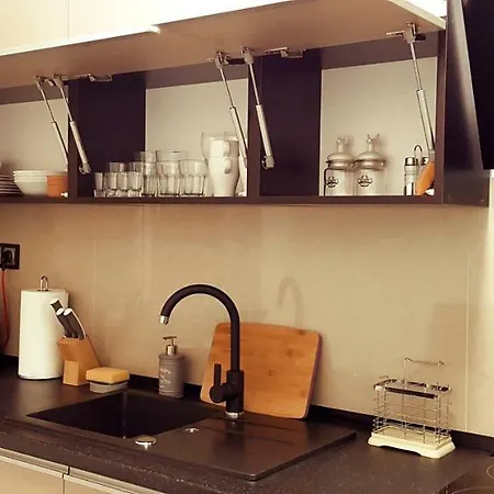 Apartament H&p Gold Apartment